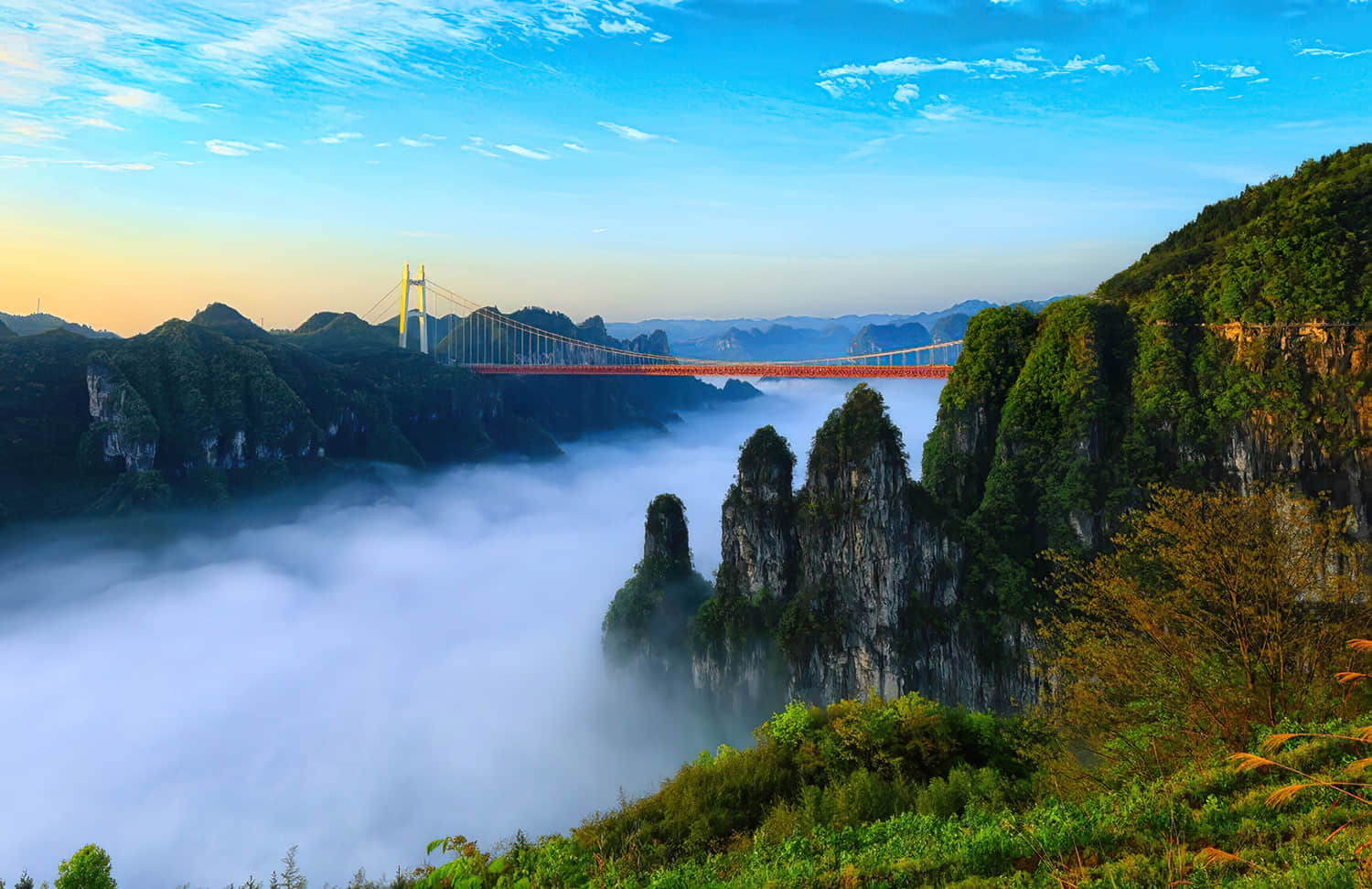 World's Most Beautiful Bridges: A Complete Guide To Aizhai Bridge ...